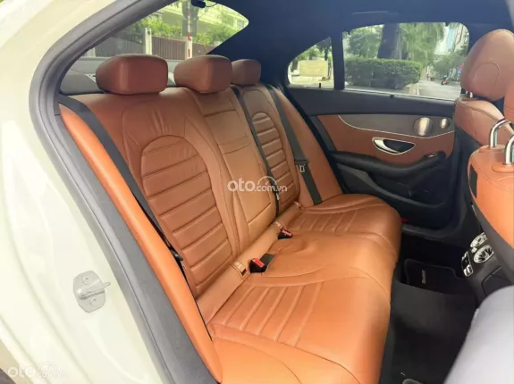 Mercedes-Benz C300 AMG 2019 - C300 AMG 2019