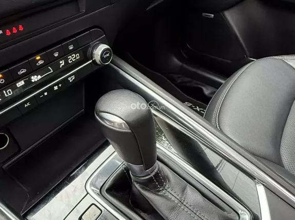 Mazda CX-5 2.0 Luxury 2019 - Xe trang bị đủ, giá tốt liên hệ em