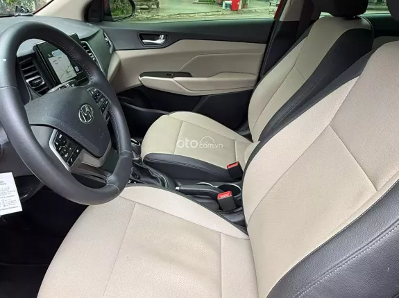 Hyundai Accent 1.5 AT đặc biệt 2022 - Xe cực đẹp chủ giữ gìn