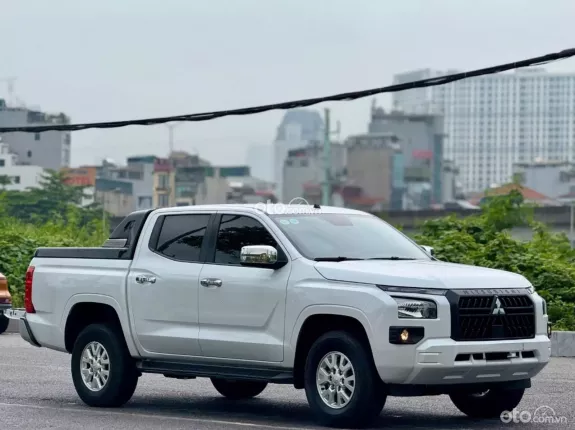 Mitsubishi Triton GLX 2024 - Xe cực đẹp, hỗ trợ bank cao