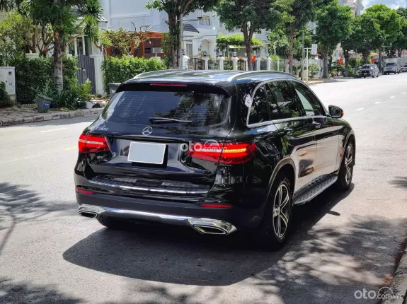 Mercedes-Benz GLC 200 4Matic 2018 - Đen-kem