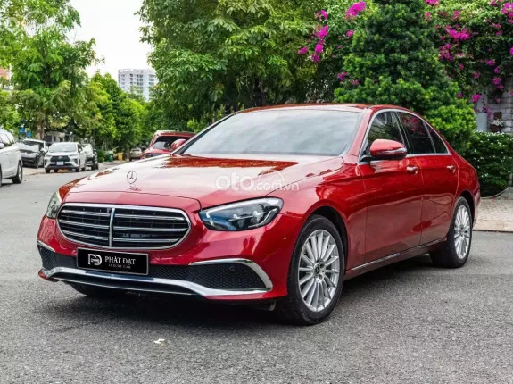 Mercedes-Benz E200 Exclusive V1 2023 - SANG TRỌNG CỔ ĐIỂN