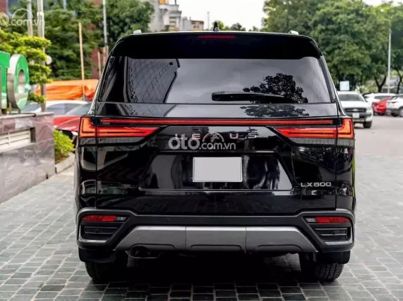 Lexus LX 600 VIP 2025 - Siêu phẩm 4 chỗ dành cho VIP