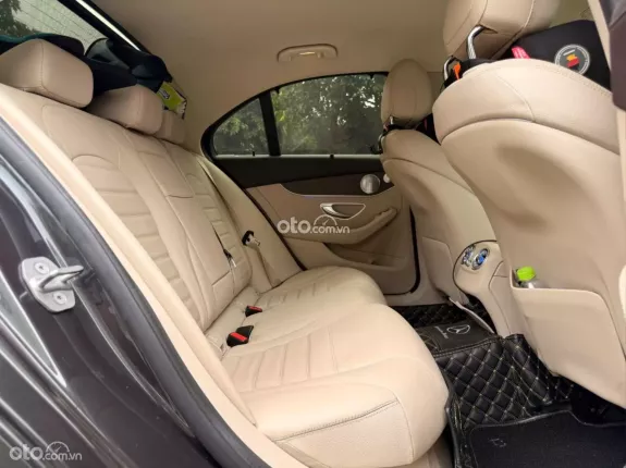 Mercedes-Benz C200 Exclusive 2020 - MẪU C- CLASS FULL OPTION