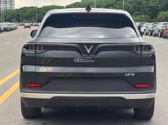 VinFast VF8 Plus 2024 - Plus Đen 2024 Mua pin CATL Odo 15000km Xe dân