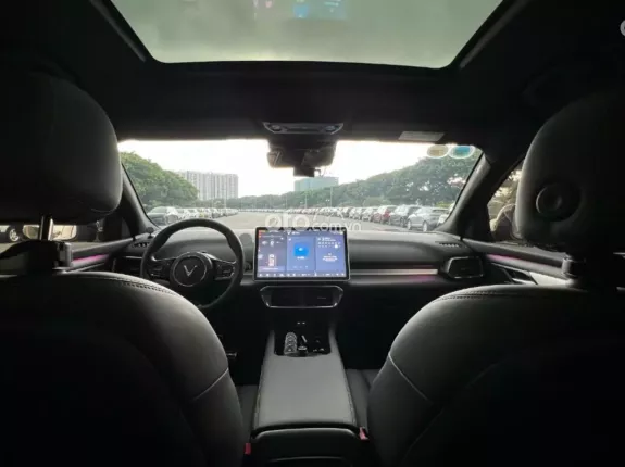 VinFast VF8 Plus 2024 - Plus Đen 2024 Mua pin CATL Odo 15000km Xe dân