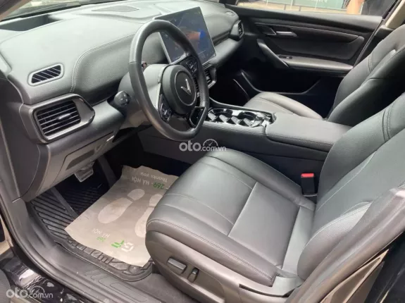 VinFast VF8 Eco 2023 - Mua pin CATL, sẵn hồ sơ, odo 35.000 km