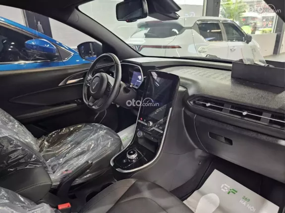 VinFast VF e34 Tiêu chuẩn 2023 - Odo thấp chỉ 10.000 km, xe cá nhân nguyên bản