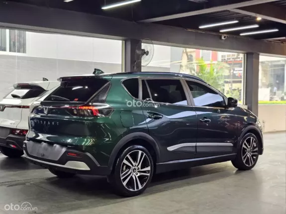 VinFast VF e34 Tiêu chuẩn 2023 - Odo thấp chỉ 10.000 km, xe cá nhân nguyên bản