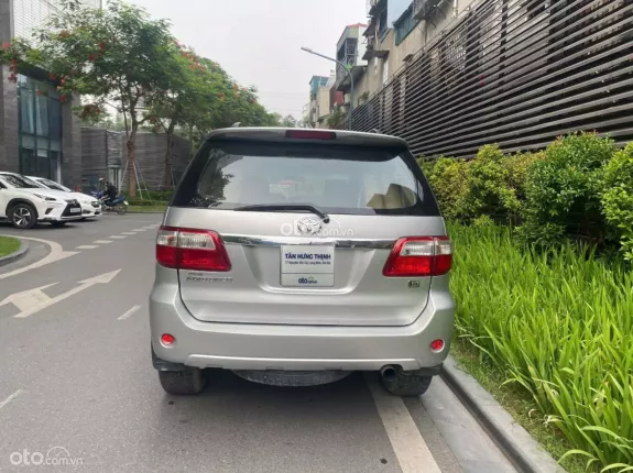 Toyota Fortuner 2.4 MT 4x2 2012 - Xe đẹp máy dầu