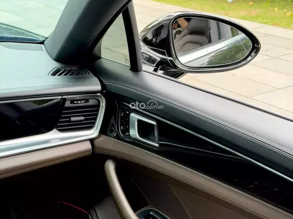 Porsche Panamera 4 Executive 2019 - Porsche Panamera 4 Executive 2020