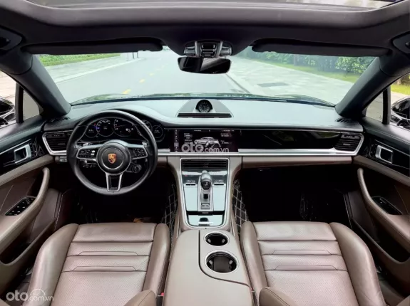 Porsche Panamera 4 Executive 2019 - Porsche Panamera 4 Executive 2020