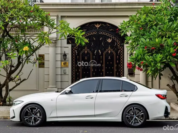 BMW 330i M Sport 2024 - BMW 330i M Sport 2024