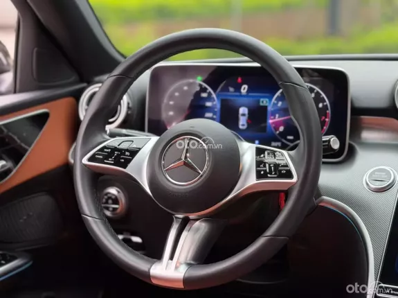 Mercedes-Benz C200 Avantgarde 2023 - Pháp lý chuẩn bảo hành hậu mãi sau bán giao xe toàn quốc
