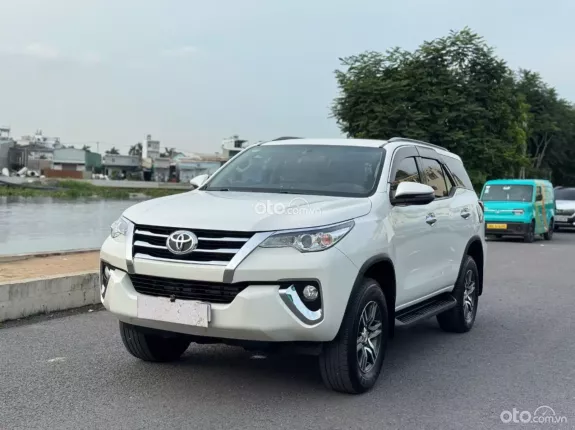 Toyota Fortuner 2.4G 4x2 AT  2019 - ZIN A-Z