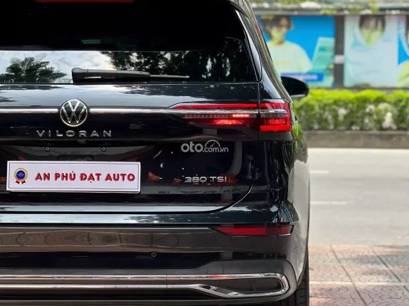 Volkswagen Viloran Luxury 2024 - Xe đẹp màu đen, nội thất nâu, chủ cực giữ gìn