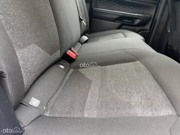 Ford Ranger XLS 2.0L 4x2 AT 2023 - Xe chạy chuẩn 6v, nguyên bản tuyệt đối