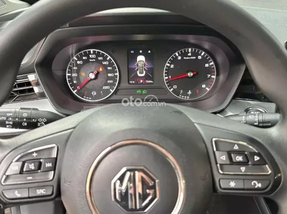 MG 5 1.5L STD 2024 - Xe đẹp đăng ký 2025, chủ cực giữ gìn
