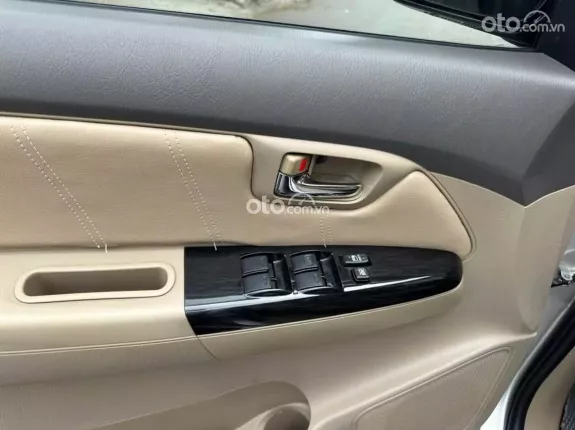 Toyota Fortuner 2.5G 4x2 MT 2013 - Máy dầu bền bỉ, tiết kiệm nhiên liệu, giữ giá tốt