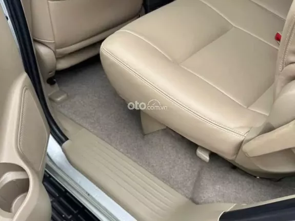 Toyota Fortuner 2.5G 4x2 MT 2013 - Máy dầu bền bỉ, tiết kiệm nhiên liệu, giữ giá tốt