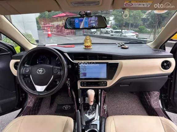 Toyota Corolla Altis 1.8G CVT 2018 - Odo chuẩn 6v 1 chủ từ mới