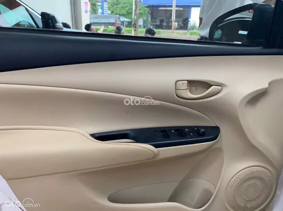 Toyota Vios 1.5 E CVT 2022 - Sedan 5 chỗ, số tự động, bền bỉ, giữ giá tốt