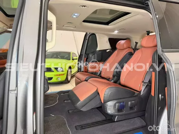 Kia Carnival 2.2D Signature 2025 - Tiết kiệm vài trăm triệu và lên nhiều phụ kiện