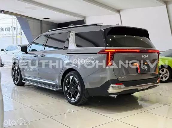 Kia Carnival 2.2D Signature 2025 - Tiết kiệm vài trăm triệu và lên nhiều phụ kiện