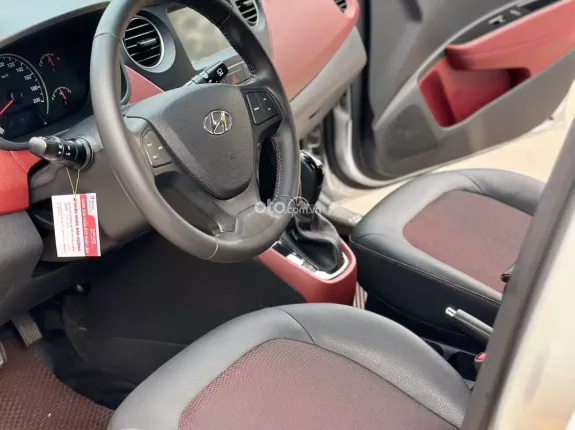 Hyundai Grand i10 Hatchback 1.2 AT 2020 - Một chủ từ mới chuẩn km đi