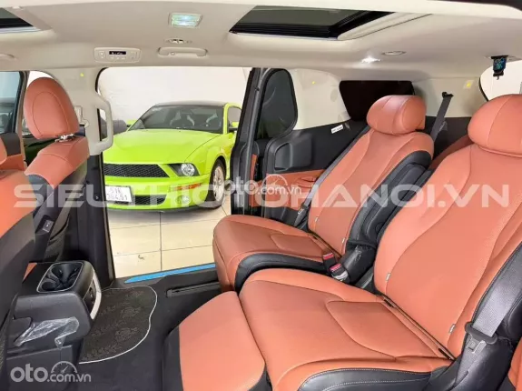 Kia Carnival 2.2D Signature 2025 - Tiết kiệm vài trăm triệu và lên nhiều phụ kiện
