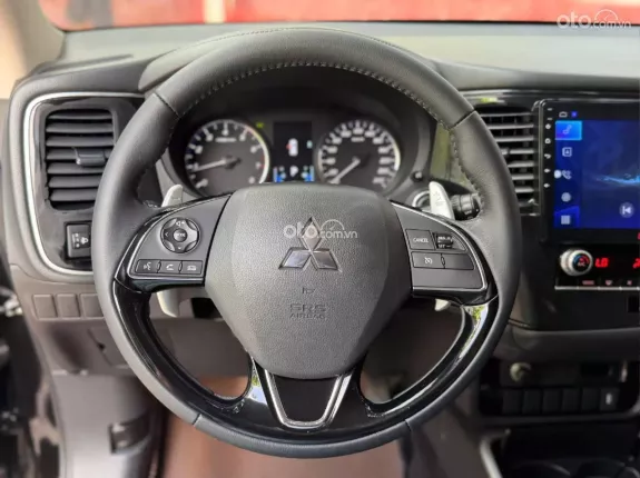 Mitsubishi Outlander 2.0 CVT 2021 - Giao xe toàn quốc, bao check test mọi nơi