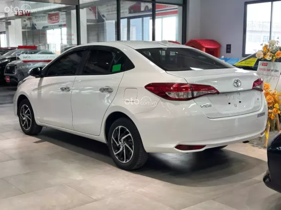 Toyota Vios 1.5 G CVT 2022 - BH chính hãng 1 năm