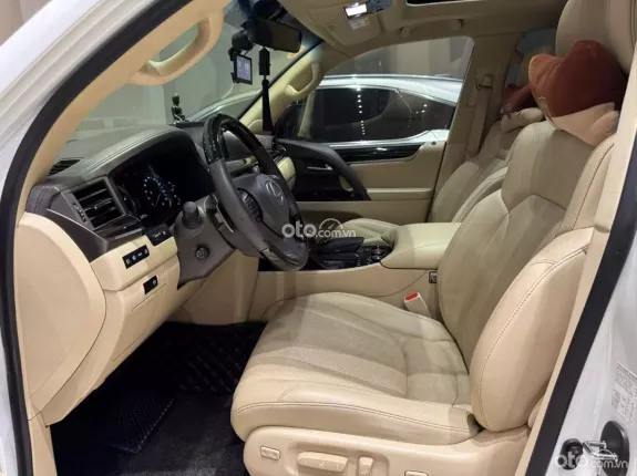 Lexus LX 570 2018 - Trắng - Mua một đời chủ