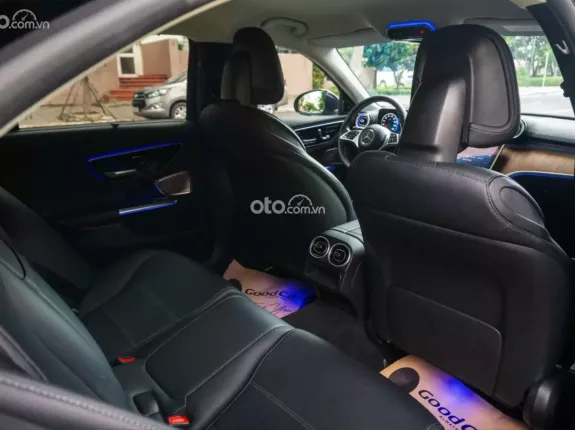 Mercedes-Benz C200 Avantgarde Plus 2022 - Mercedes C200 Avantgarde Plus V1 Black Edition cực đẹp