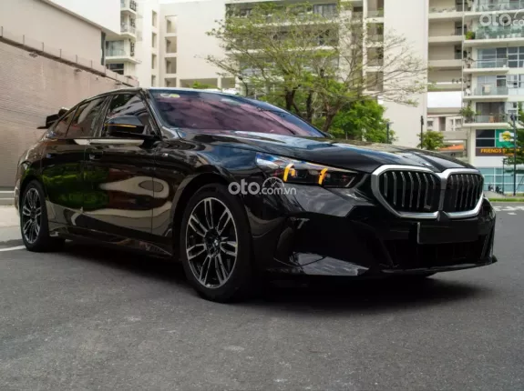 BMW 530i M Sport 2025 - BMW 530i Msport All New 2025 Black Edition cực đẹp