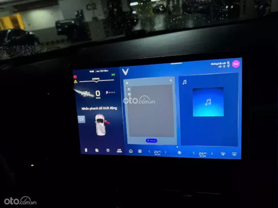 VinFast VF6 Plus 2025 - Xe điện mua pin sạc không giới hạn đến 2027