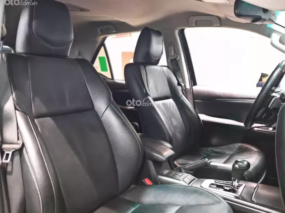 Toyota Fortuner 2.4G 4x2 AT  2022 - Xe đẹp bảo hành chính hãng