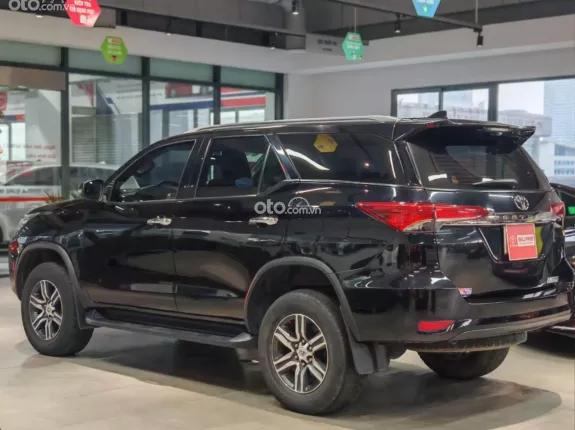 Toyota Fortuner 2.4G 4x2 AT  2022 - Xe đẹp bảo hành chính hãng