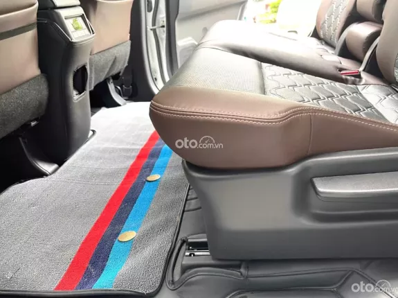 Toyota Innova Cross Xăng 2024 - Odo 5.6v Bh chính hãng