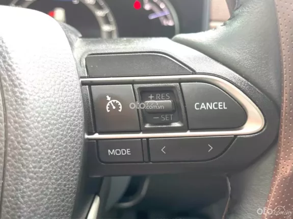 Toyota Innova Cross Xăng 2024 - Odo 5.6v Bh chính hãng
