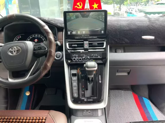 Toyota Innova Cross Xăng 2024 - Odo 5.6v Bh chính hãng