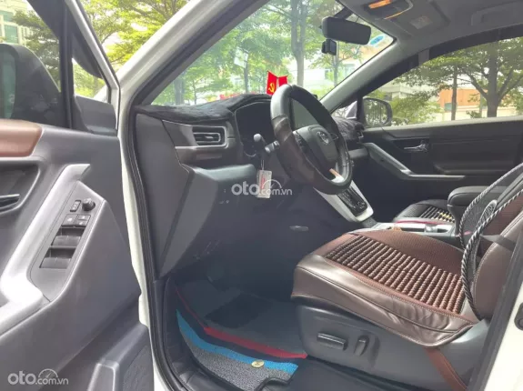 Toyota Innova Cross Xăng 2024 - Odo 5.6v Bh chính hãng