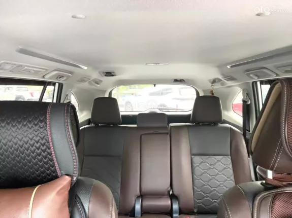 Toyota Innova Cross Xăng 2024 - Odo 5.6v Bh chính hãng