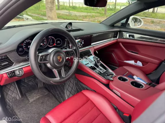 Porsche Panamera 4 Executive 2019 - Porsche Panamera 4 Executive 2020