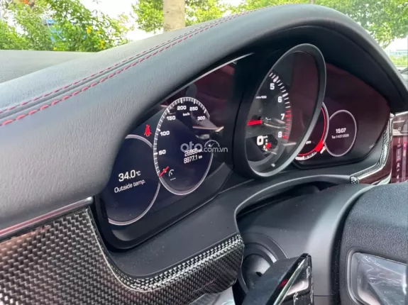 Porsche Panamera 4 Executive 2019 - Porsche Panamera 4 Executive 2020