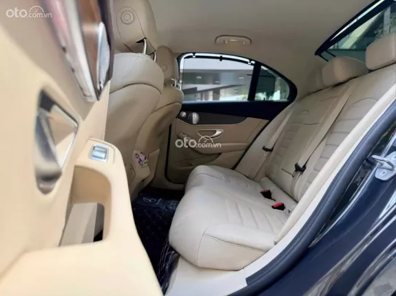Mercedes-Benz C200 Exclusive 2020 - C200 Exclusive 2020