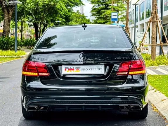 Mercedes-Benz E200 Sport 2015 - Ngoại hình AMG, nội thất sang trọng, giá cực tốt!