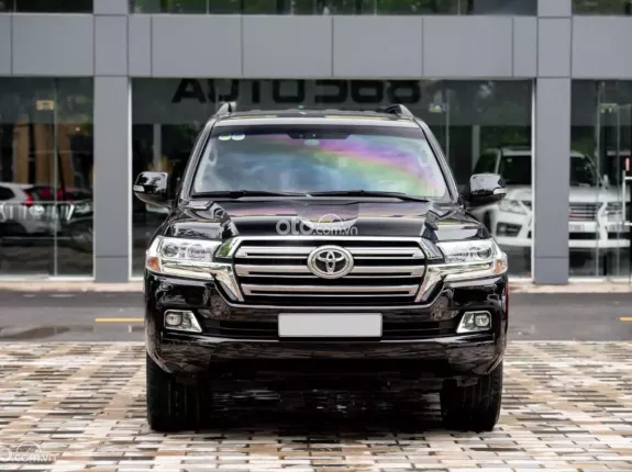 Toyota Land Cruiser VX 4.6 V8 2019 - Toyota Land Cruiser VX 4.6 V8 2019