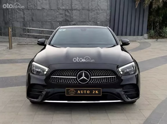 Mercedes-Benz E180 V1 2021 - Up full E300 nội thất nâu nappa siêu đẹp
