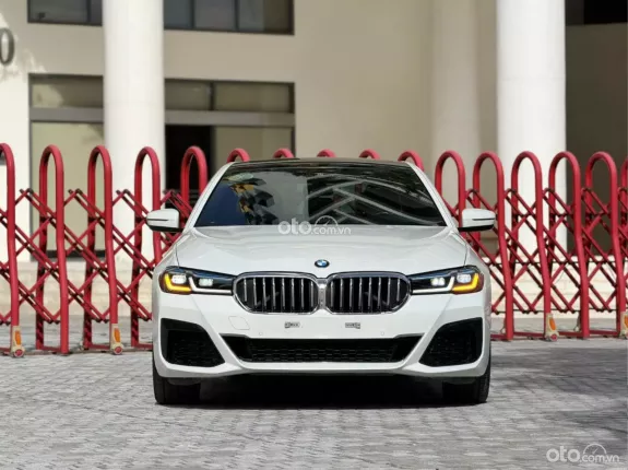 BMW 530i M Sport 2021 - BAO ĐẬU BANK 70-90% (Ib Zalo tư vấn trực tiếp 24/7)